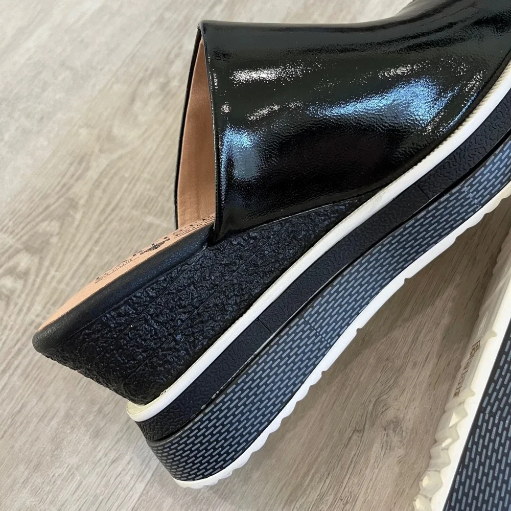 L'Artiste by Spring Step Allurin Platform Slide Sandals Black Wedding Sz 41 NWOT
